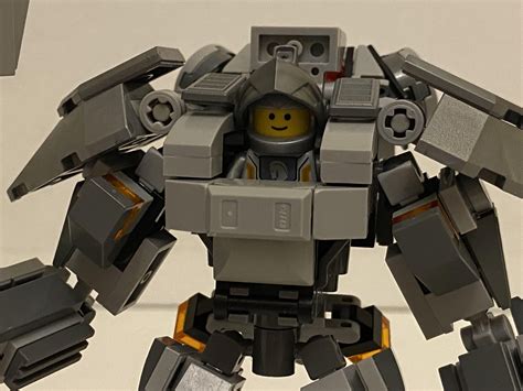 Titan Mech ! : r/lego