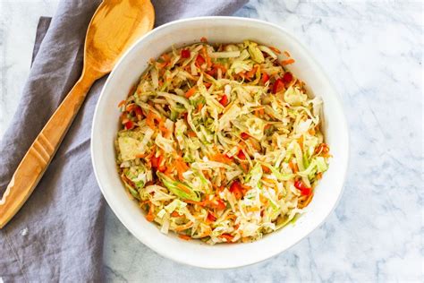 Vinegar-Based Carolina Slaw Recipe