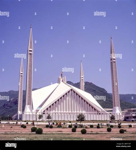 371 Wallpaper Faisal Masjid Images & Pictures - MyWeb