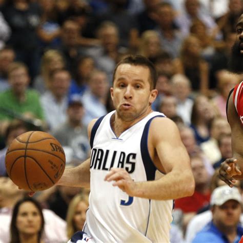 J.J. Barea Injury: Updates on Mavericks Guard's Groin and Return | News ...