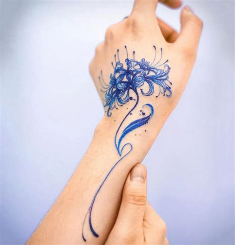 140 Superior Spider Lily Tattoo Ideas That Are Currently On The Trend