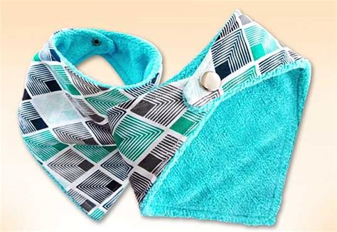 How to Sew a DIY Bandana Bib