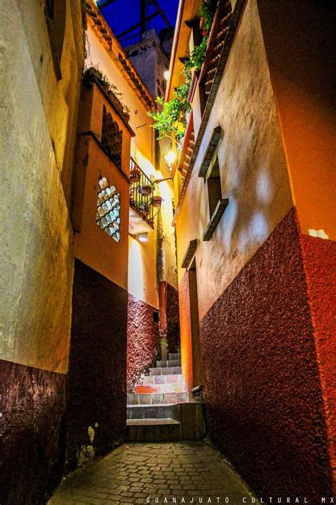 Callejón del beso. Guanajuato, México | Callejon del beso, Fotos de ...