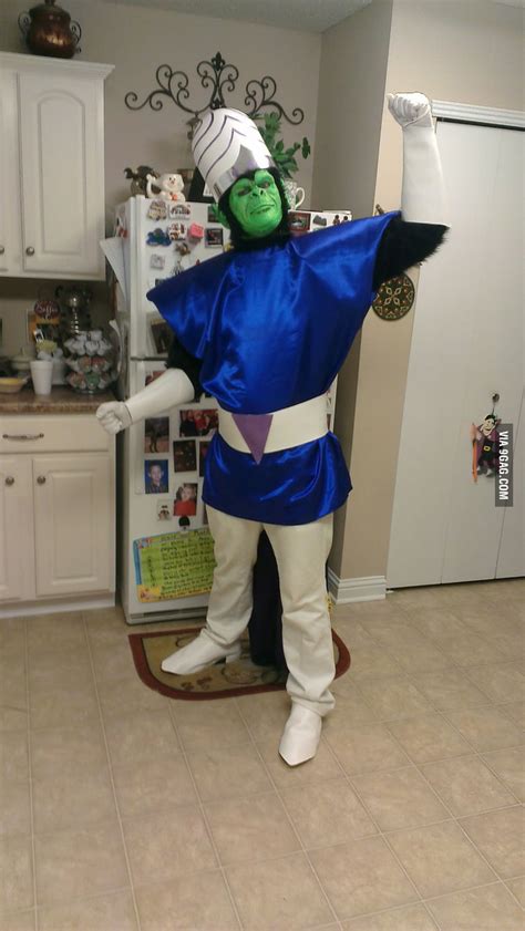 Best Mojo Jojo costume I've ever seen - 9GAG