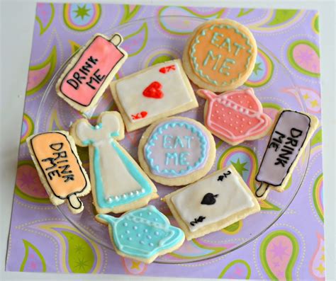 Alice in Wonderland Sugar Cookies #SundaySupper - Hezzi-D's Books and Cooks