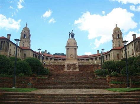 Union buildings and the Nelson Mandela Amphitheatre | Sightseeing | Pretoria