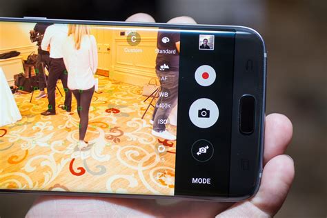 Up close with the Samsung Galaxy S7 Edge's camera (pictures) - CNET