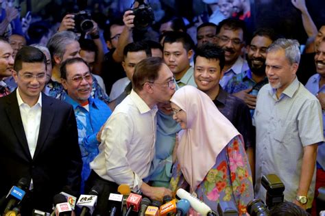 Anwar wants to focus on family for now | New Straits Times | Malaysia ...