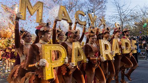 Thanksgiving Day Parade Marches On Despite Boycott Against Nonbinary ...