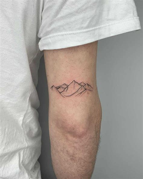 Minimalist mountains by Conz Thomas - Tattoogrid.net