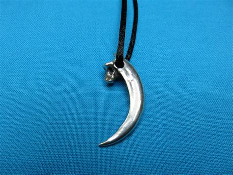 Raven Claw Necklace | Etsy