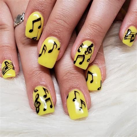 25 Coolest Music Note Nail Designs You'll Love – NailDesignCode