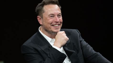 Elon Musk pourrait devenir le premier trillionaire du monde d'ici 2027