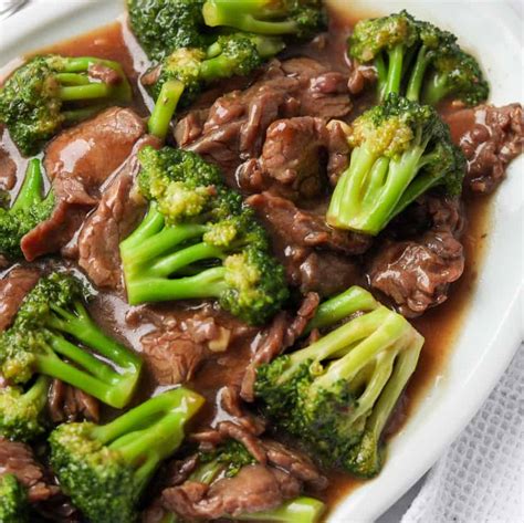 Beef And Broccoli With The Best Sauce (Video)