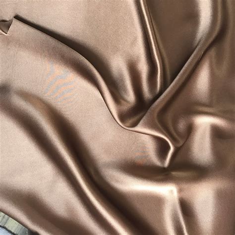 China New 19mm Silk Satin Fabric, Silk Charmeuse Fabric, Silk Fabric ...