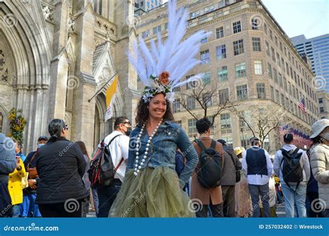 Annual Easter Parade in New York City Editorial Photography - Image of ...