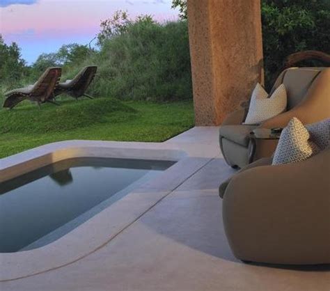 Sabi Sabi Earth Lodge – Safari Guide Africa