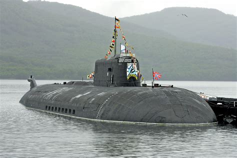 Russian Oscar II class submarine Vilyuchinsk before he had his name ...