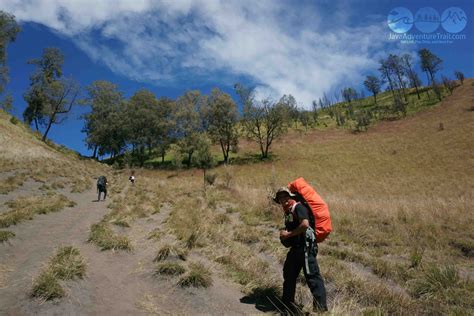 SEMERU VOLCANO TREKKING (5D4N), Bromo tour package, Ijen Crater tour package, Indonesia tour package