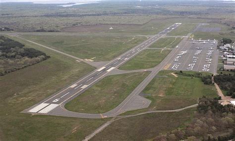 Martha's Vineyard Airport is reopened after 'bomb threat' scare