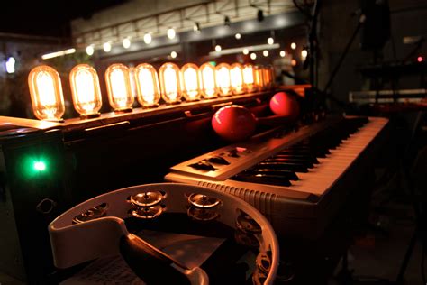 Antique Light Bulb Organ - MIDI/OSC Controlled : 14 Steps (with Pictures) - Instructables