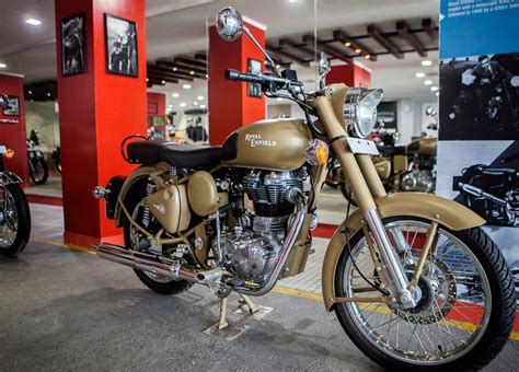 Eicher Motors Surges After November Exports More Than Triple