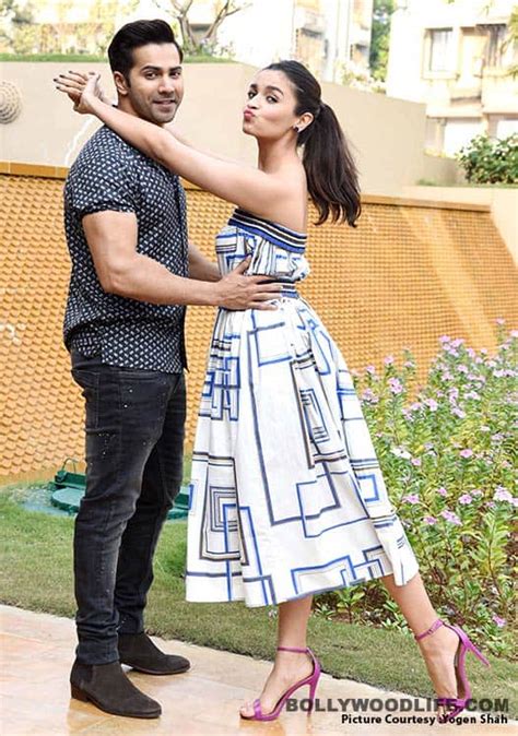 Varun Dhawan and Alia Bhatt’s another round of romantic poses while ...