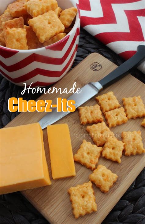 Homemade Cheez-Its