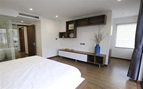 Serviced apartment for rent on Tran Quoc Toan street, Hoan Kiem