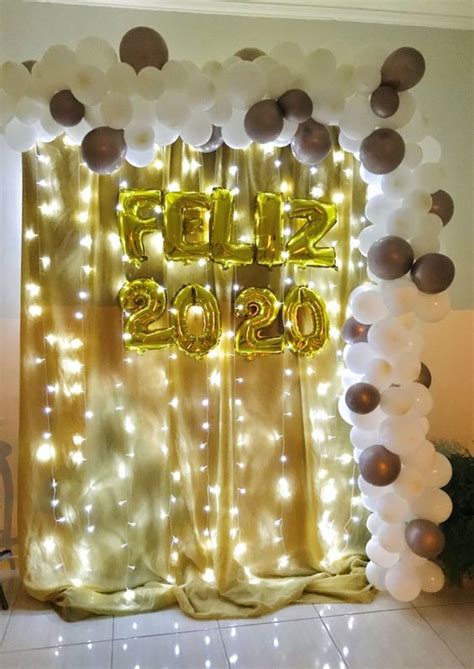 30+ Sparkly New Years Party Backdrop Ideas for 2024 - HubPages