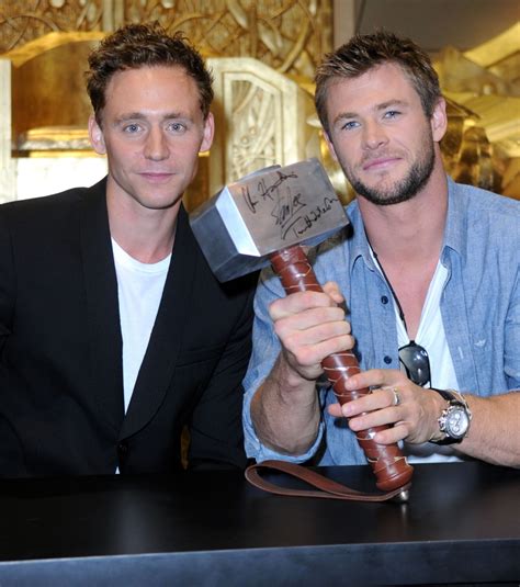 Tom Hiddleston and Chris Hemsworth signing... - Hiddles