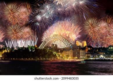 Sydney Harbour Bridge New Years Eve Stock Photo 2099483035 | Shutterstock