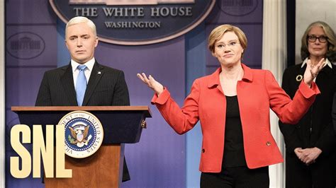 'SNL': Mike Pence, Democratic candidates take on coronavirus outbreak