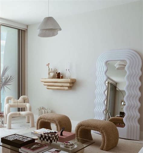 Ultrafragola Mirror - Replica – Daqua Interiors