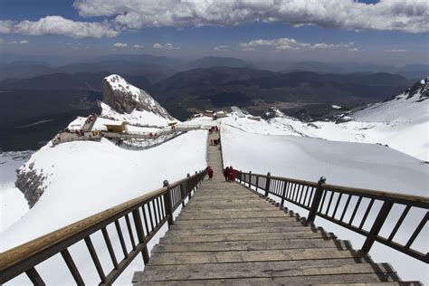 CHINA - A Jade Dragon Snow Mountain day trip from Lijiang - Chris ...