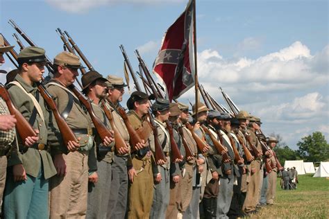 Confederate re-enactors line up during the Gettysburg Anniversary Civil ...