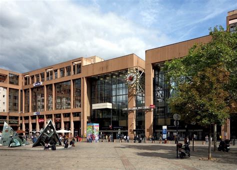 Gare de Lyon-Part-Dieu Train Station - BonjourLaFrance - Helpful Planning, French Adventure