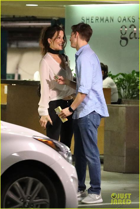 Kate Beckinsale & Boyfriend Matt Rife Flaunt Adorable PDA After Movie ...