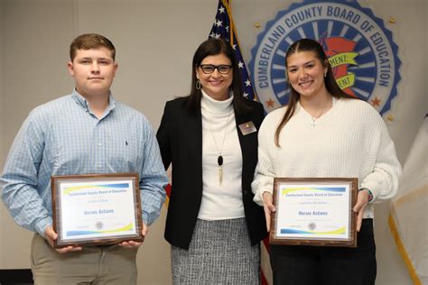 School board honors Pine Forest High School students who saved ...