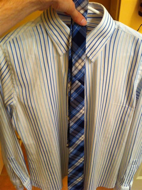 Quick tie/shirt pattern question : r/malefashionadvice