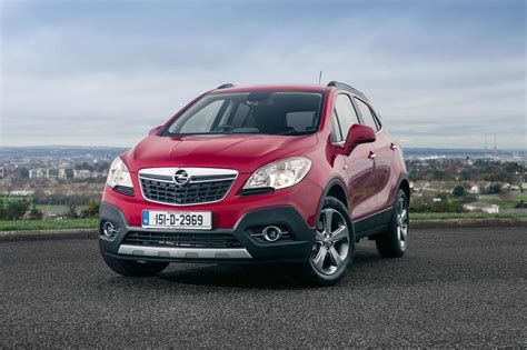 Opel Mokka X Review (2016) - Changing Lanes