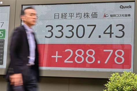 Asian markets track US losses with rates seen rising further | The Star