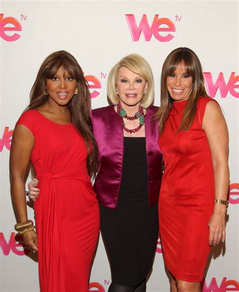 (Photos) Toni Braxton & Sisters Do Press Tour + Toni's Questionable Wig ...