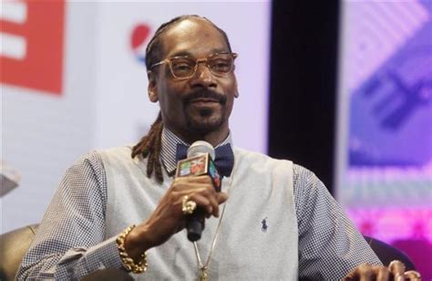 Snoop Dogg Gospel Album Tops Billboard - See Response & New Video