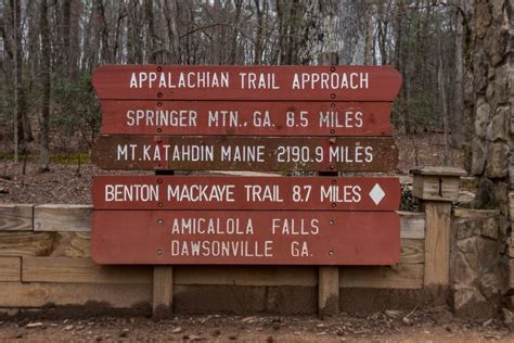 Appalachian Trail: The Guide to Hiking the 2,200-Mile A.T.