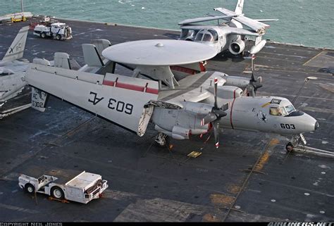 Grumman E-2C Hawkeye | Navy aircraft carrier, Reconnaissance aircraft ...