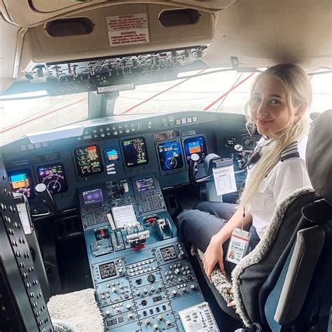 Reposting Female Pilots (@female_pilots_official) • Instagram photos ...