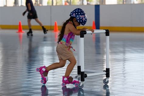 New Rinks Putting a Different Spin on Roller Skating in New York City - WSJ