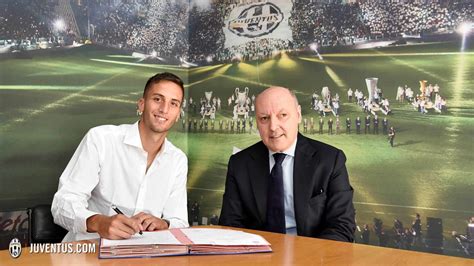 Bentancur joins Juventus! - Juventus