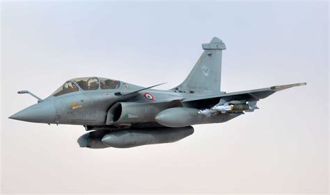 India signs Rs 58,000 crore Rafale deal with France | Zee Business